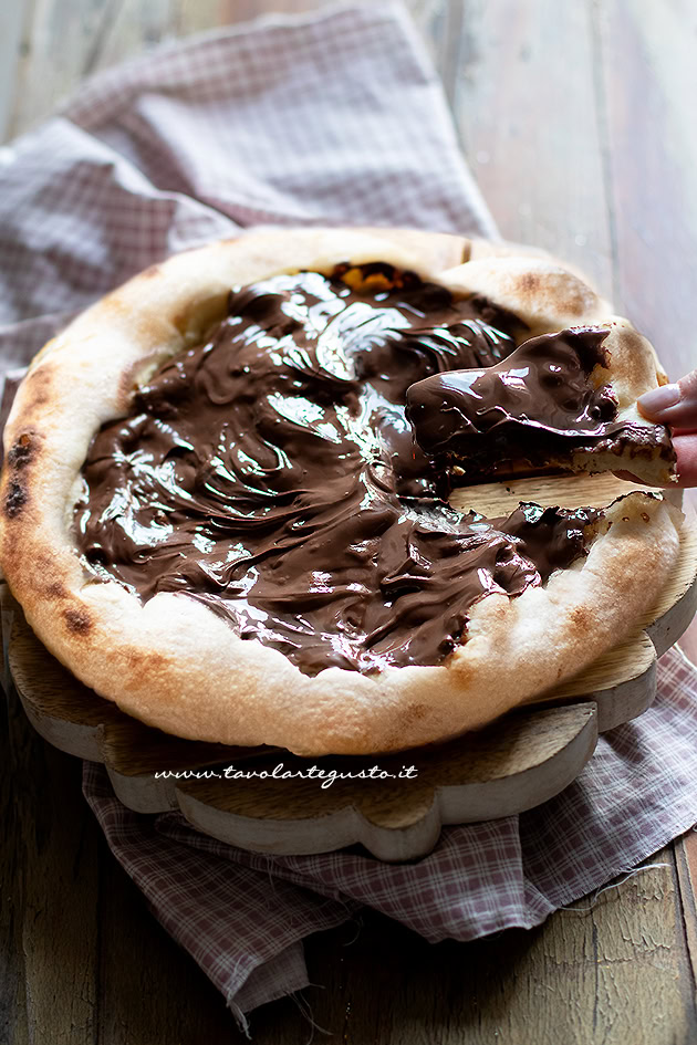 ricetta pizza alla nutella