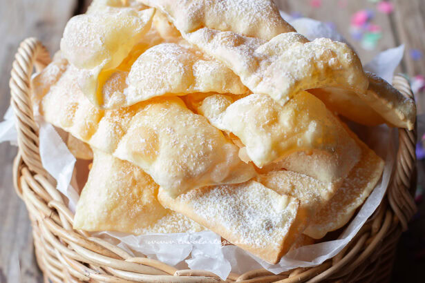 chiacchiere senza glutine - Ricetta di Tavolartegusto