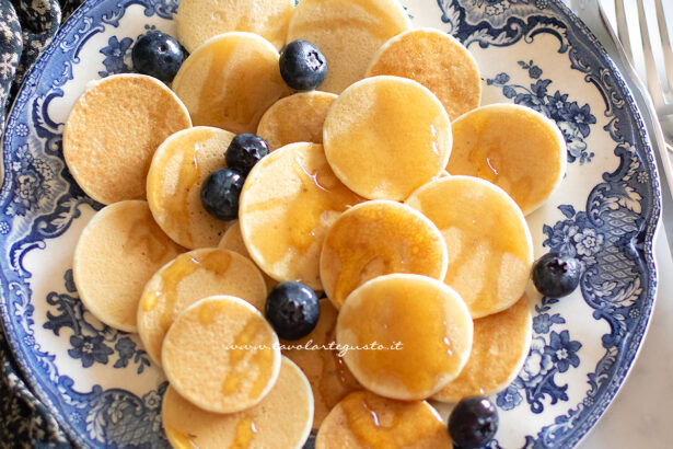 mini pancake ricetta - Ricetta di Tavolartegusto