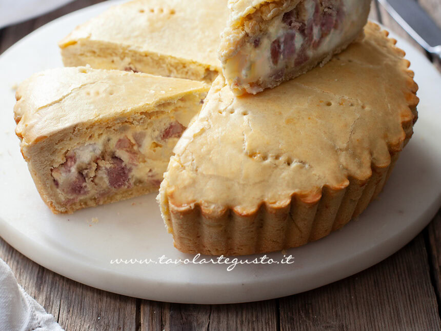 pizza rustica napoletana - Ricetta di Tavolartegusto