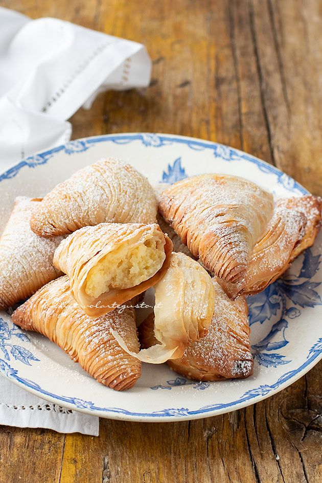 sfogliatelle ricce napoletane