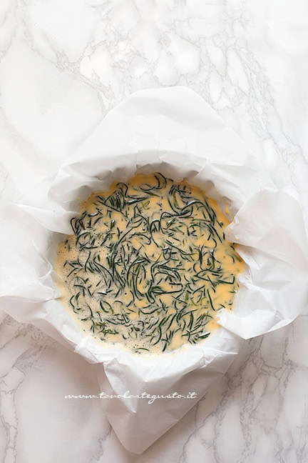 cuocere la frittata con agretti