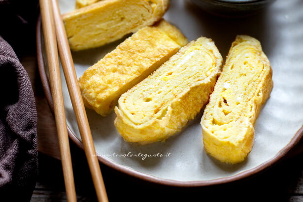 tamagoyaki - frittata giapponese arrotolata