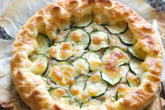 Torta salata con zucchine