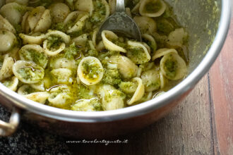 pasta e broccoli (ricetta pasta con broccoli)