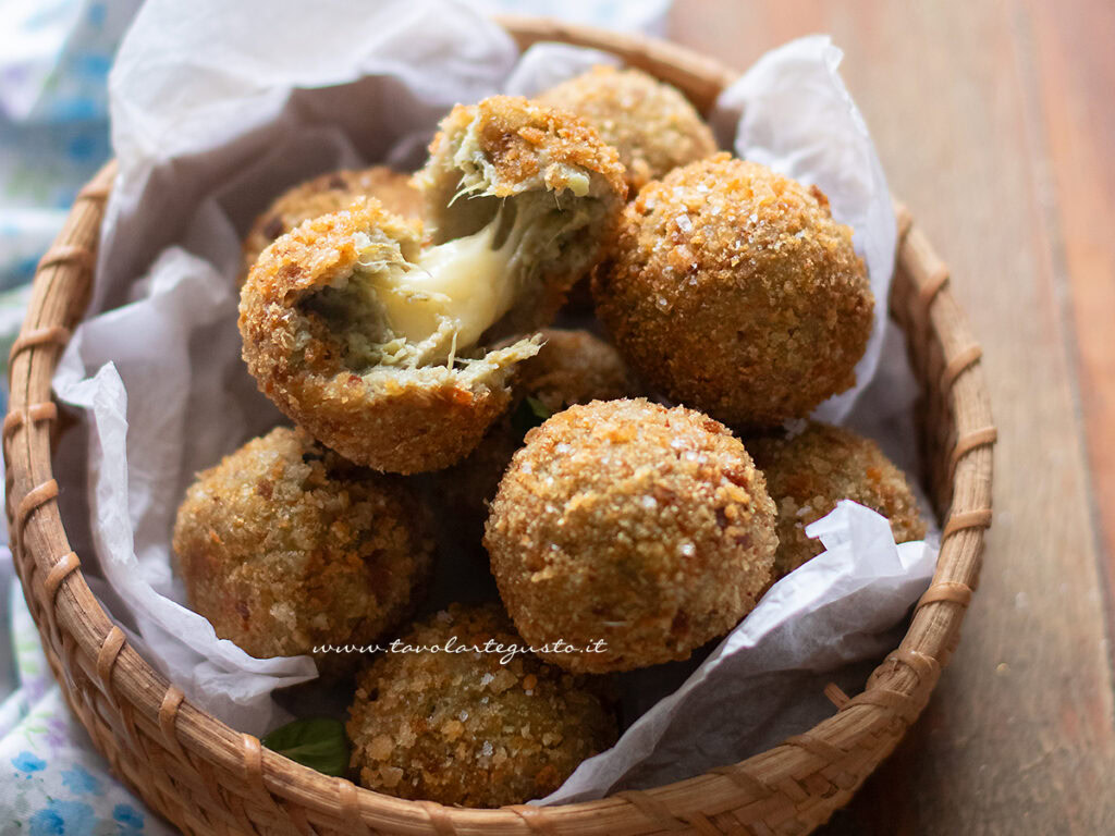 Polpette di carciofi (al forno o in padella) Ricetta saporita e filante!