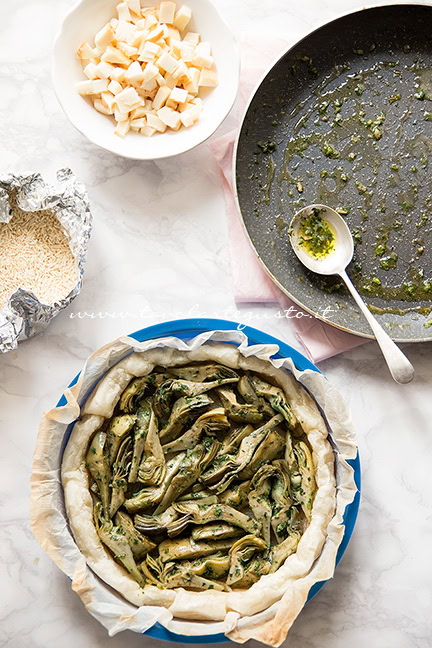 farcire la sfogliata con carciofi