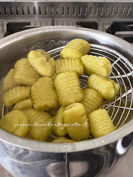 cottura gnocchi di asparagi