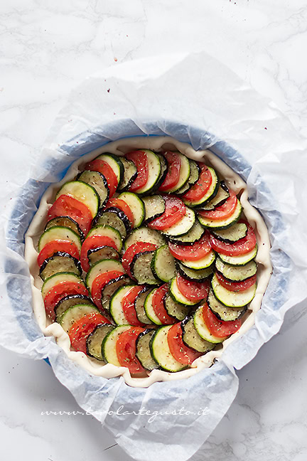 torta salata estiva pronta da cuocere
