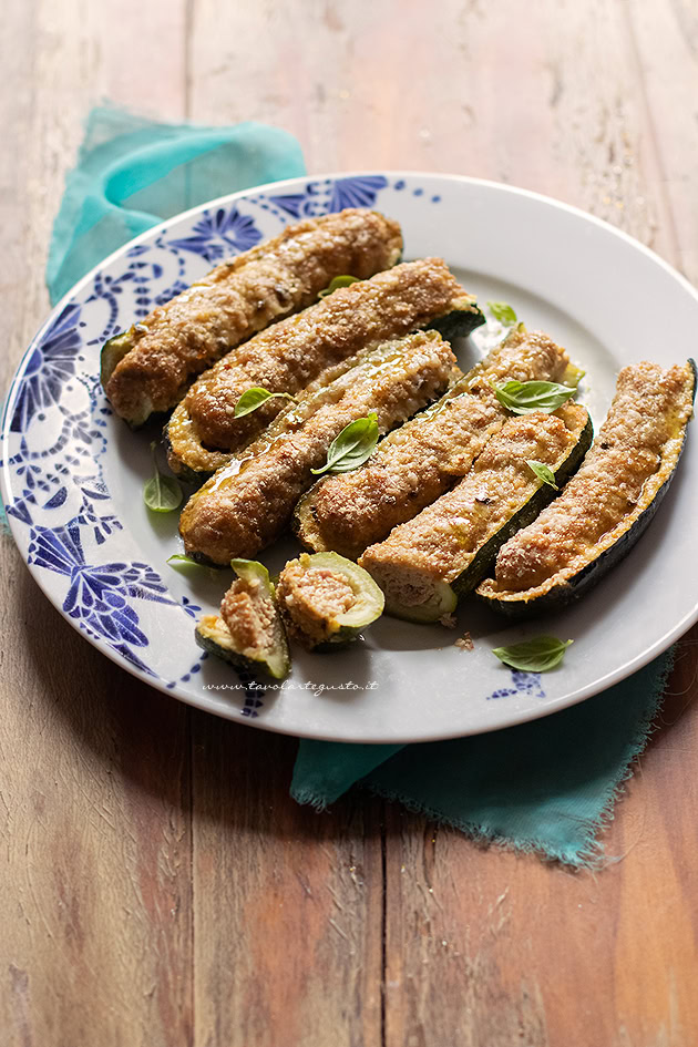 Zucchine ripiene al forno