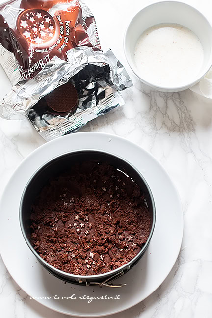 base per torta pan di stelle