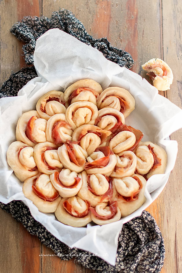 focaccia pizzicata ricetta