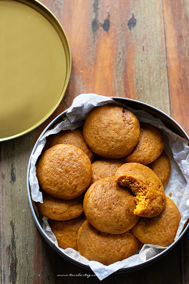 Biscotti alla zucca ricetta