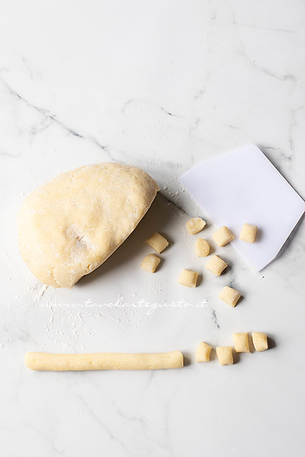 formare le chicche di patate