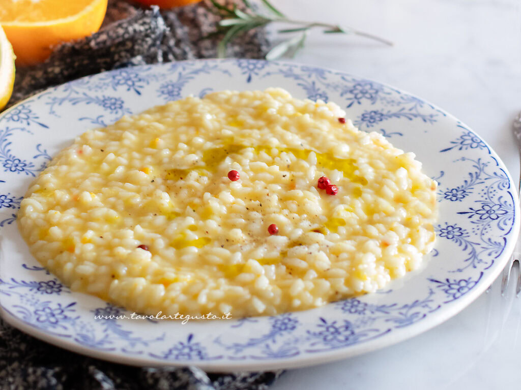 Risotto agli agrumi (cremoso e gourmet)
