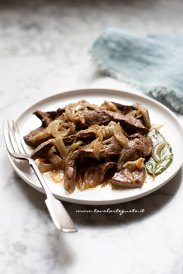 Fegato alla veneziana ricetta