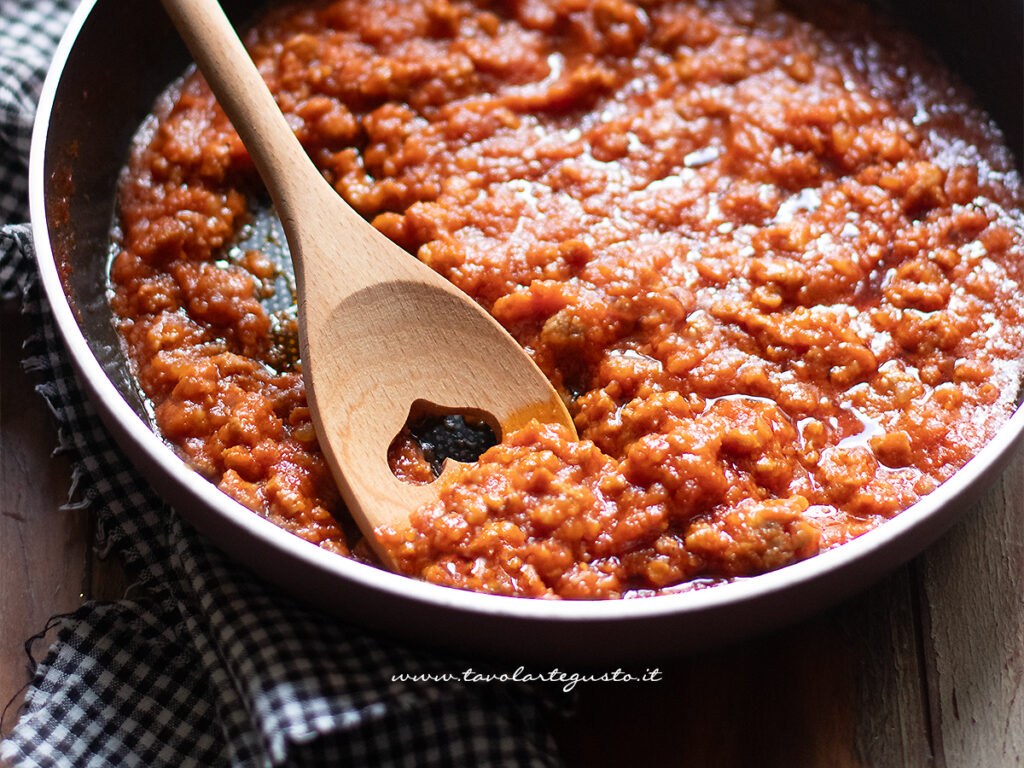 Ragù di pollo (veloce, leggero, squisito)