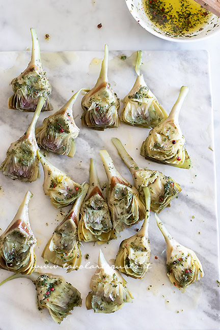 preparare i carciofi al forno