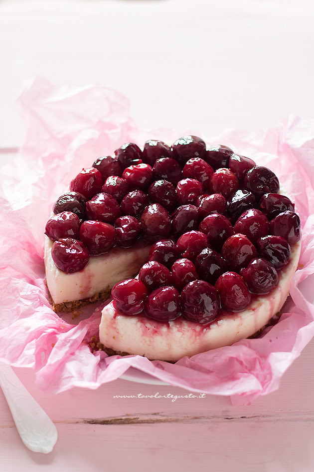 Cheesecake alle ciliegie ricetta