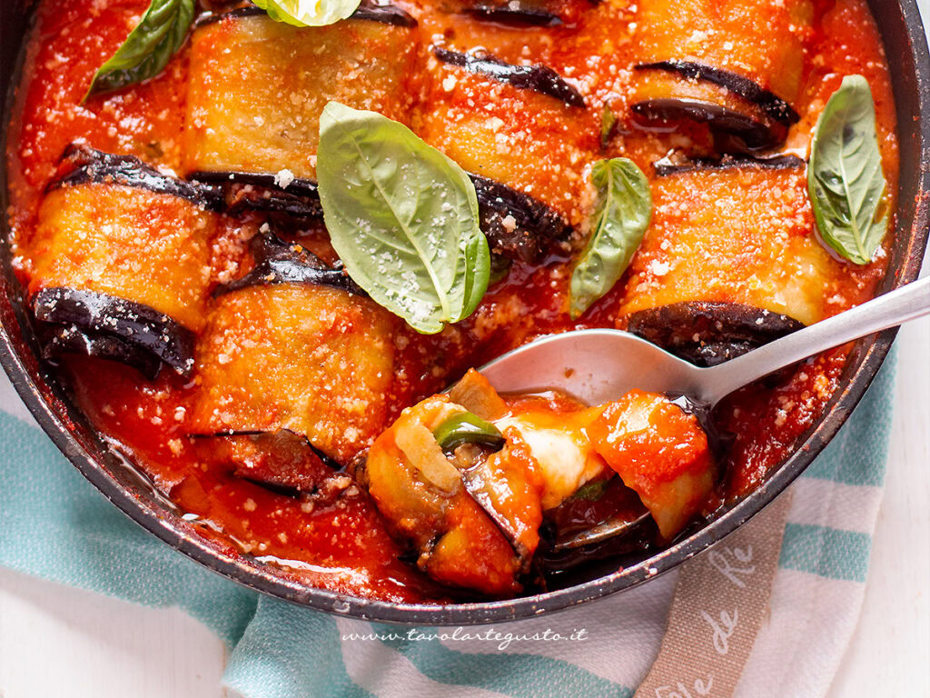 Involtini di melanzane : Ricetta e Varianti sfiziose