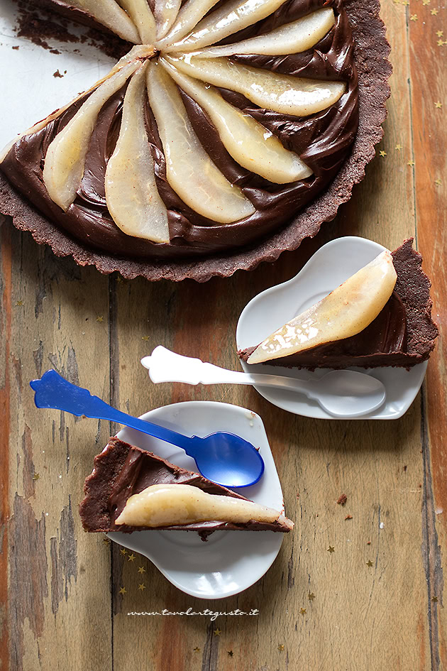 fette di crostata pere e cioccolato