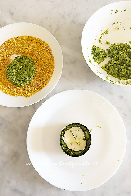 formare gli hamburger di broccoli