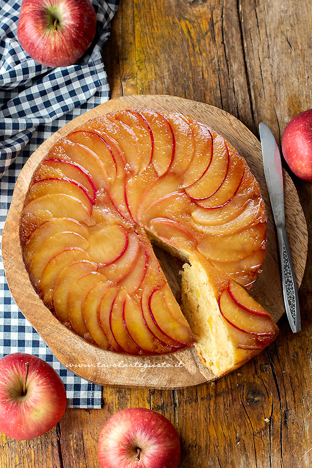 upside down apple cake ricetta